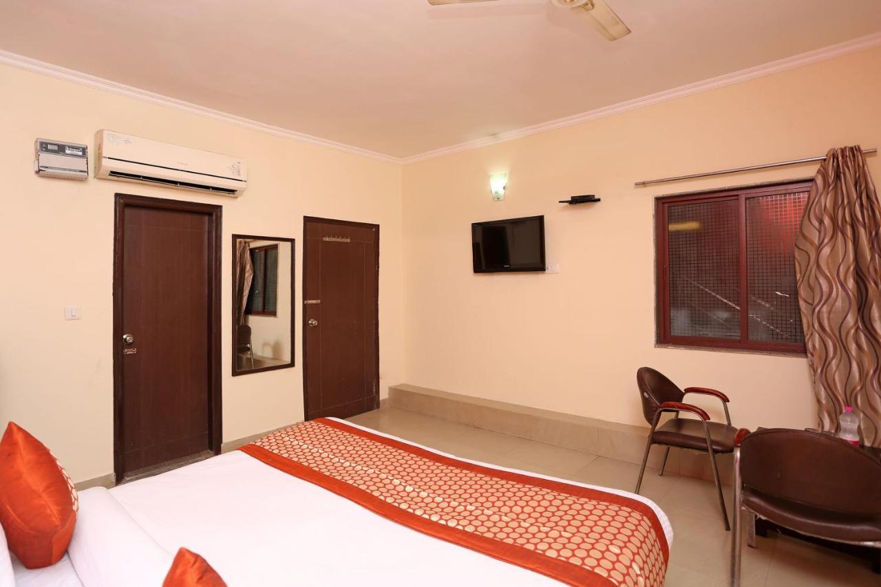 Aero Look Hotel New Delhi Ngoại thất bức ảnh