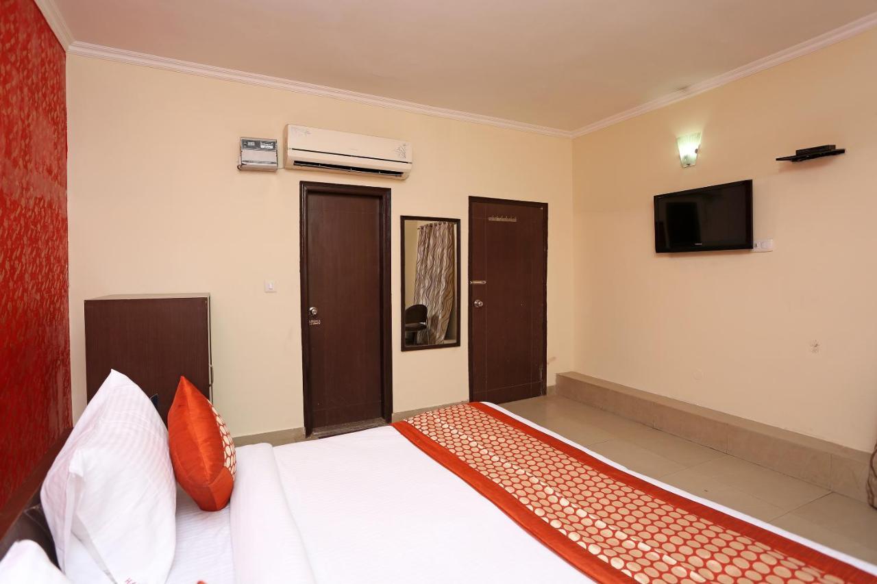 Aero Look Hotel New Delhi Ngoại thất bức ảnh